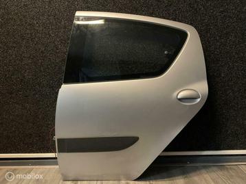 Toyota Aygo ('05-'14) Portier Deur Linksachter | 1E7 beschikbaar voor biedingen