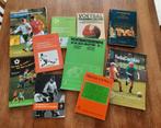 Voetbaltraining boeken trainer coach voetbal, Boeken, Sportboeken, Ophalen of Verzenden, Zo goed als nieuw, Balsport