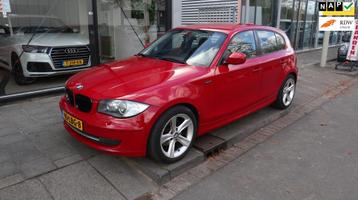 BMW 1-serie 120i Business Line MOTOR LOOPT ONREGELMATIG beschikbaar voor biedingen