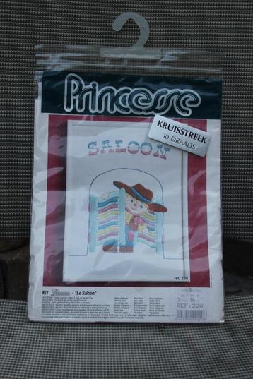 Compleet borduurpakket Princesse "Le saloon" 18x34cm beschikbaar voor biedingen