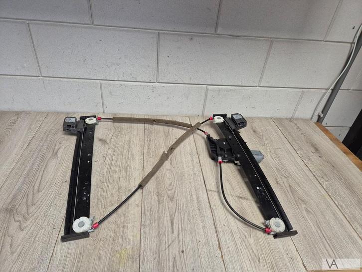 Mitsubishi Colt czc 2006 - 2010 raammechaniek RECHTS voor, Auto-onderdelen, Ruiten en Toebehoren, Mitsubishi, Gebruikt, Ophalen of Verzenden