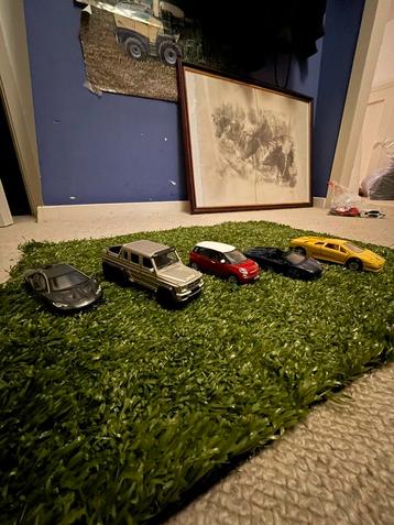 Sport wagens 1:43 beschikbaar voor biedingen