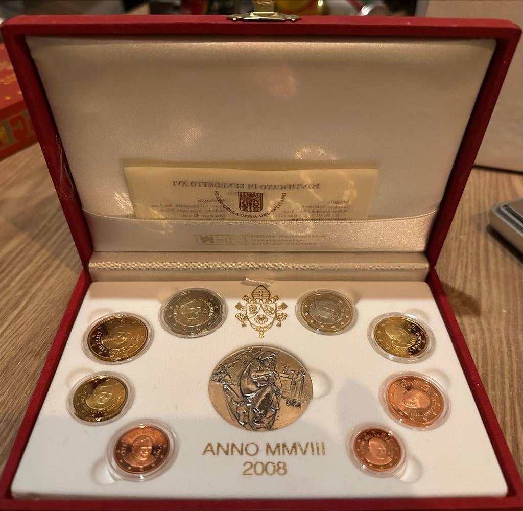 Vaticaanstad Jaarset Benedictus XVI 2008, Postzegels en Munten, Ophalen of Verzenden, Buitenland, Munten