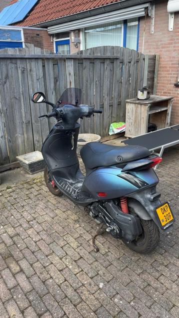 Piaggio zip 4t 80cc beschikbaar voor biedingen