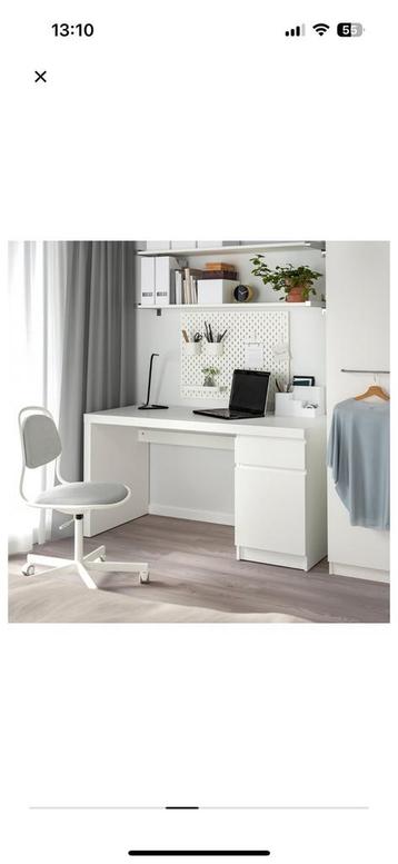 IKEA MALM bureau 2 jaar oud. - afbeelding 7