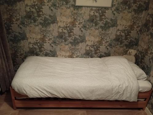 éénpersoonsbedden stapelbaar van IKEA, Huis en Inrichting, Slaapkamer | Bedden, Zo goed als nieuw, Eenpersoons, 90 cm, 200 cm