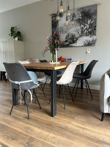 5 Eetkamerstoelen - Gebruikt, Prima! beschikbaar voor biedingen