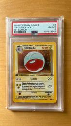 2/64 Electrode - 1st. Edition - HOLO - PSA 8, Hobby en Vrije tijd, Verzamelkaartspellen | Pokémon, Ophalen of Verzenden, Zo goed als nieuw
