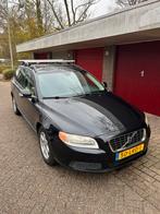 Volvo V70 2.0 2009 Zwart, Auto's, Volvo, Voorwielaandrijving, 145 pk, Zwart, Overige bekleding