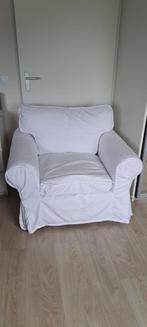 Mooie witte Ektorp stoel / Fauteuil, Huis en Inrichting, Slaapkamer | Slaapbanken, Ophalen, Gebruikt, Wit, Overige maten