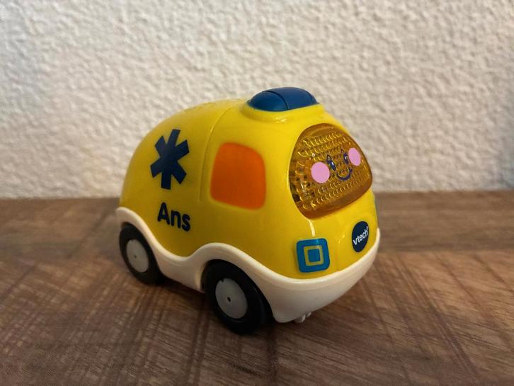 Vtech Toet Toet auto's Ans Ambulance in goede staat., Kinderen en Baby's, Speelgoed | Vtech, Gebruikt, 6 maanden tot 2 jaar, Ophalen of Verzenden