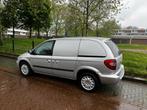 Chrysler RAM VAN 2.5 CRD 2006 - grijs kenteken, Auto's, Bestelauto's, Origineel Nederlands, Te koop, Zilver of Grijs, Stof