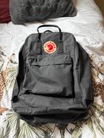 Fjallraven Kanken Rugzak - Zwart, Kipling, 25 tot 40 cm, Ophalen of Verzenden, Zo goed als nieuw