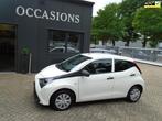 Toyota Aygo 1.0 VVT-i x-fun, Voorwielaandrijving, Stof, Gebruikt, 4 stoelen