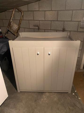 Commode kast voor kids en baby’s beschikbaar voor biedingen