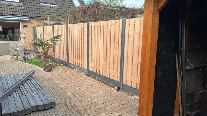 Schuttingen overkappingen tuinhuis douglas, Diensten en Vakmensen, Klussers en Klusbedrijven