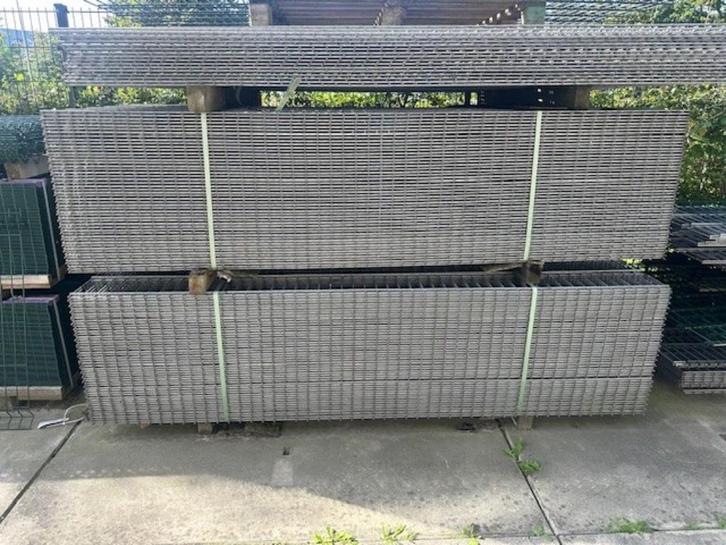 25 x Dubbelstaafs hekwerken gegalvaniseerd 143/250cm €900,-, Tuin en Terras, Gaas en Draad, Nieuw, Gaas, 20 meter of meer, Ophalen