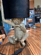 Aap Tafellamp Goudkleurig, Huis en Inrichting, Lampen | Tafellampen, Ophalen of Verzenden, Zo goed als nieuw, Kunststof, Minder dan 50 cm