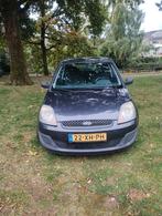 Ford Fiësta 1.3 8V 3DR 2007 Grijs, Auto's, Ford, 1299 cc, Stof, Elektrische ramen, 4 cilinders