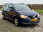 Volkswagen Touran 1.6 Optive 75KW 102PK MPI Bj 2007 Airco 7P, Voorwielaandrijving, 4 cilinders, Blauw, USB