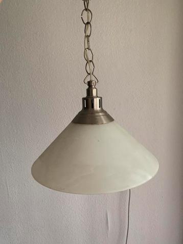 kamerlamp beschikbaar voor biedingen