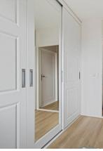 Lundia Kast met schuifdeuren, 100 tot 150 cm, Zo goed als nieuw, Modern, 50 tot 75 cm