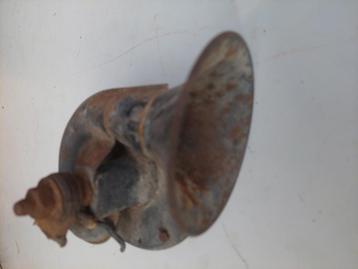 claxon oldtimer beschikbaar voor biedingen