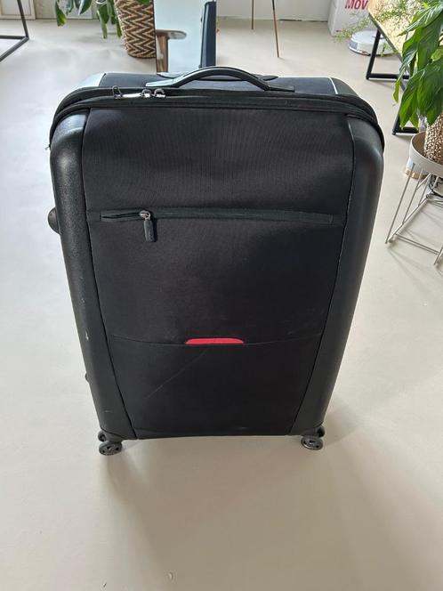 Linea Koffer hard met 4 wieltjes | Linea hard suitcase, Sieraden, Tassen en Uiterlijk, Koffers, Gebruikt, Hard kunststof, 70 cm of meer
