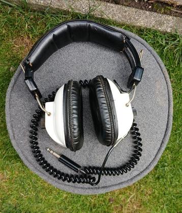 Vintage koptelefoon W 37-002 beschikbaar voor biedingen