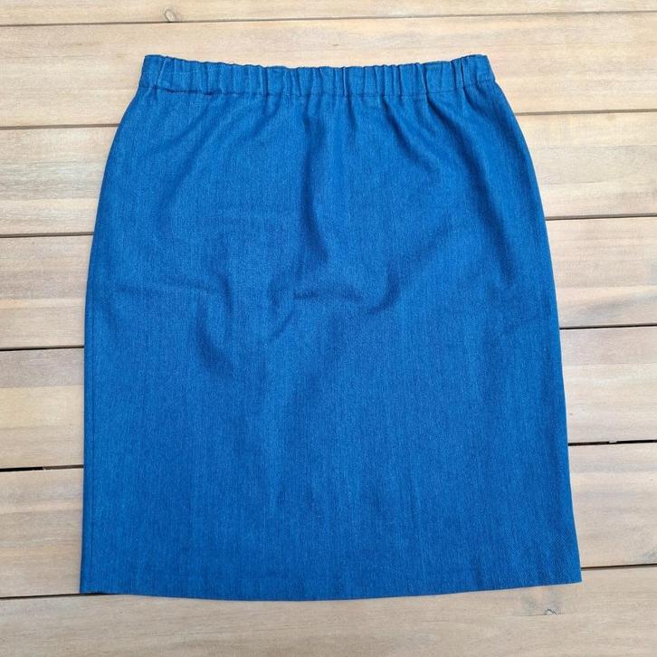 Handgemaakte denim rok maat 44, Kleding | Dames, Rokken, Nieuw, Maat 42/44 (L), Blauw, Knielengte, Verzenden