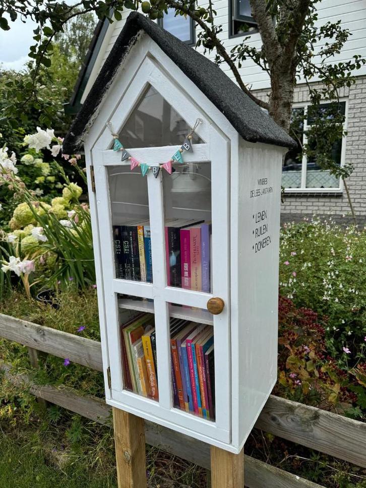 Minibieb, Huis en Inrichting, Kasten | Boekenkasten, 50 tot 100 cm, Minder dan 100 cm, 25 tot 50 cm, Ophalen