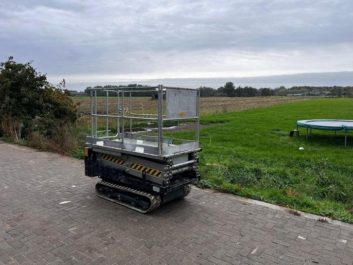 hoogwerker rupshoogwerker tadano ac45 schaarhoogwerker, Zakelijke goederen, Machines en Bouw | Liften, Steigers en Ladders