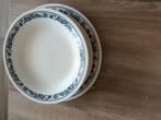 Borden. Corelle. Vintage, Huis en Inrichting, Keuken | Servies, Ophalen, Zo goed als nieuw, Overige stijlen, Bord(en)