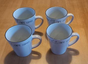 4 grote café coffee mokken beschikbaar voor biedingen