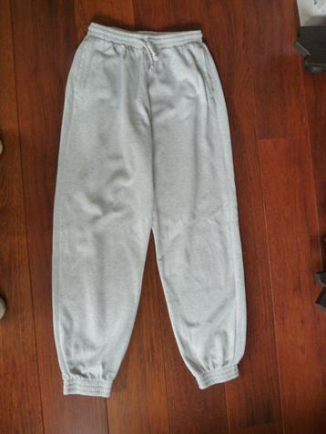 Grijs gemeleerde jogging lounge sportbroek van Divided mt XS beschikbaar voor biedingen
