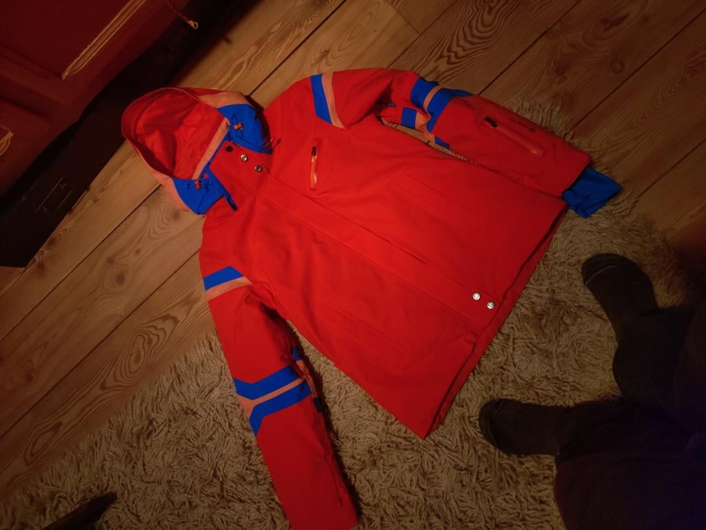 Dames Spyder Ski Jack -M-  nieuwstaat., Kleding | Dames, Maat 38/40 (M), Spyder, Ophalen of Verzenden, Zo goed als nieuw