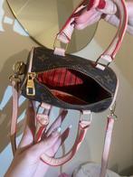 Mini Tasje - Schattig en Stijlvol!, Ophalen of Verzenden, Zo goed als nieuw, Bruin, Schoudertasje