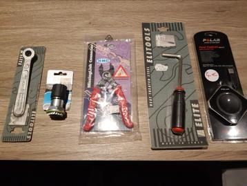 Fietsgereedschap voor racefiets beschikbaar voor biedingen