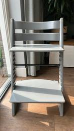 Stokke Triptrap kinderstoel grijs, Kinderen en Baby's, Kinderstoelen, Ophalen, Gebruikt, Meegroeistoel