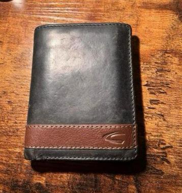 Camel active portomonee van leer beschikbaar voor biedingen