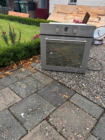 Oven beschikbaar voor biedingen
