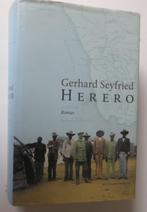 Herero; de genocide in Namibié, Boeken, Gerhard Seyfried, Ophalen of Verzenden, Zo goed als nieuw, Voor 1940