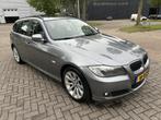 BMW 3 Serie Touring 325i Luxury Line M 218PK PANO CRUISE SPO, Auto's, Stof, Gebruikt, 1465 kg, 2996 cc