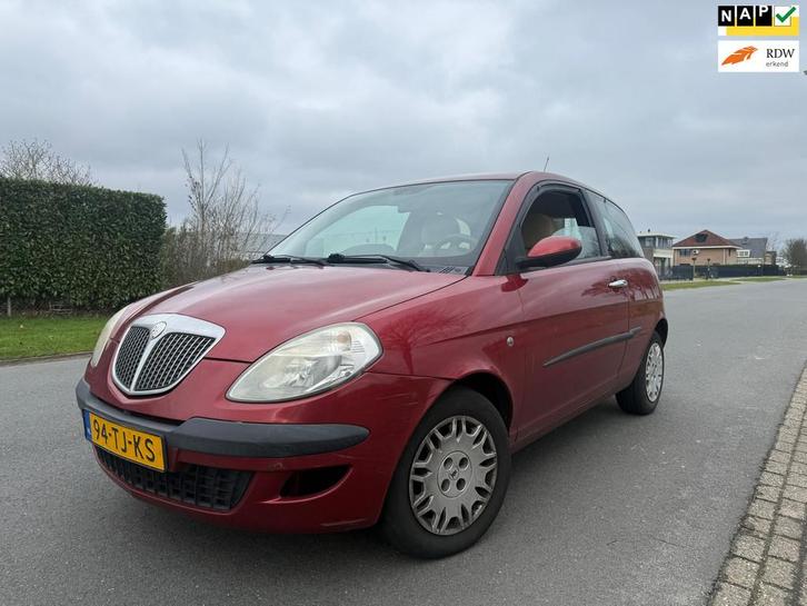 Lancia Ypsilon 1.2 Argento NAP/APK, Auto's, Lancia, Bedrijf, Te koop, Ypsilon, ABS, Airbags, Airconditioning, Boordcomputer, Centrale vergrendeling