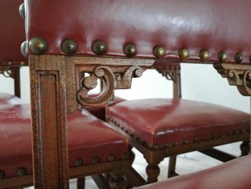 Eetkamerstoelen (6) met originele bekleding en mooie details beschikbaar voor biedingen