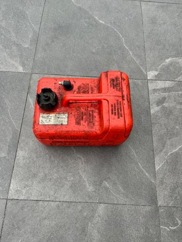 Jerrycan te koop beschikbaar voor biedingen