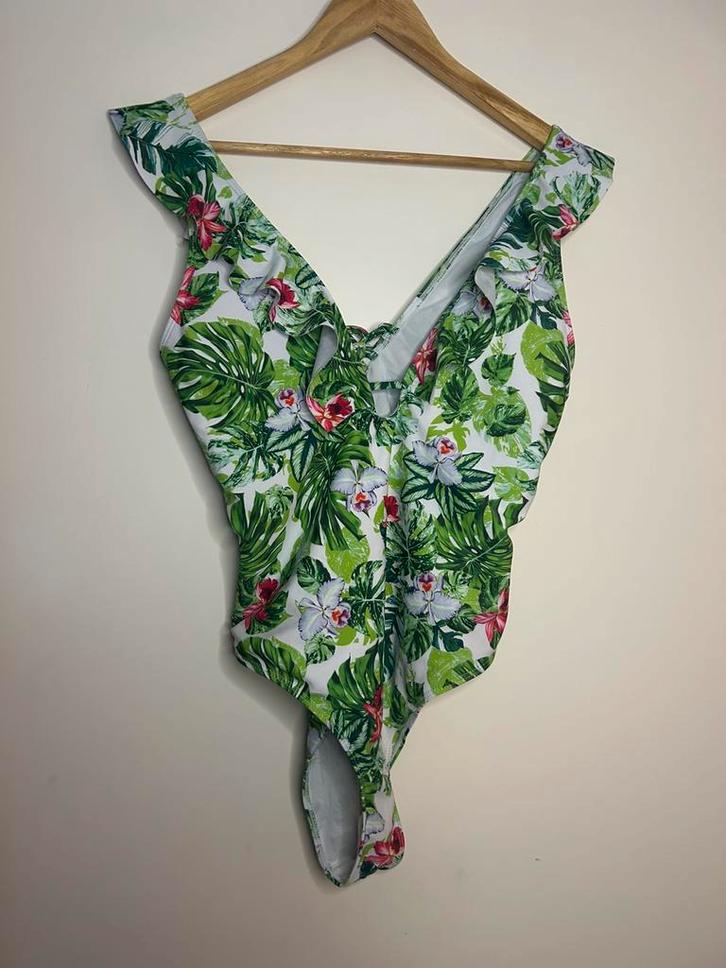 Dames badpak merk Shein maat 42, Kleding | Dames, Badmode en Zwemkleding, Zo goed als nieuw, Badpak, Groen, Ophalen of Verzenden