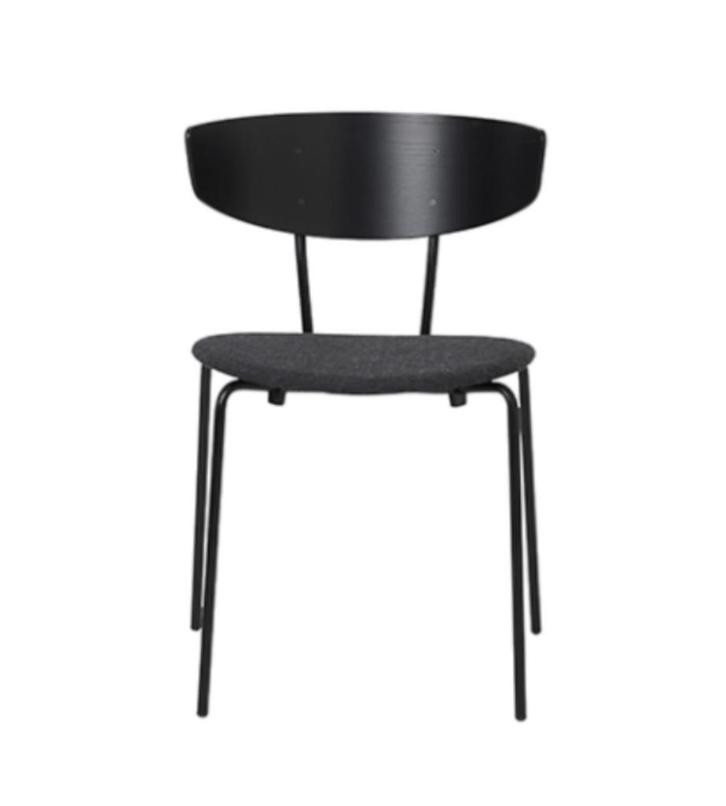 Ferm Living Herman twv € 379,00 met zitting nieuw!!, Huis en Inrichting, Stoelen, Nieuw, Eén, Hout, Metaal, Stof, Ophalen of Verzenden