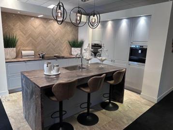 Showroom keuken voor maar €13.000,- beschikbaar voor biedingen