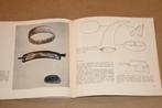 Moderne sieraden - 1963 [zelf sieraden maken], Boeken, Ophalen of Verzenden, Gelezen, Overige onderwerpen